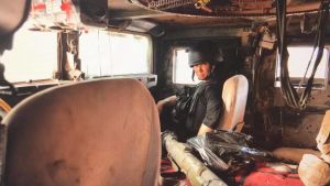 magda Gad raporterar för den svenska kvällstidningen Expressen i Mosul. Magda Gad i Mosul