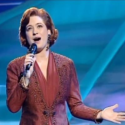 Irlands Niamh Kavanagh vann Eurovisionen år 1993.