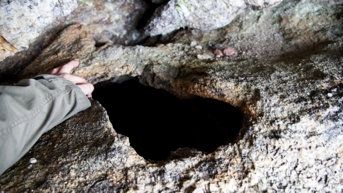 Tafoni Inarin Ukonsaaressa.