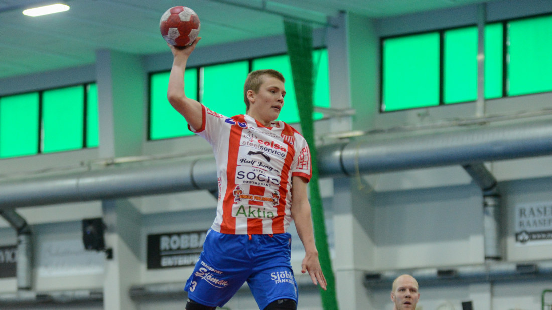 Planenlig seger för BK46 i Karis stor show av Benjamin Helander