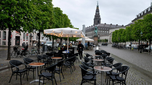 Danmark Kan Slippa Restriktioner I En Andra Vag Men Da Kravs Forsiktighet I Nya Oppningfaser Utrikes Svenska Yle Fi