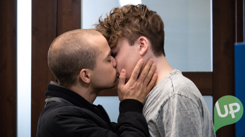 dating 2 kuukautta joulu lahjat