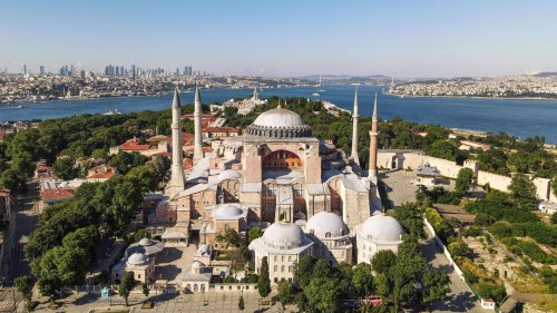 Hagia Sofias Framtid I Vagskalen Konservativa Krafter I Turkiet Vill Att Byggnaden Blir Moske Utrikes Svenska Yle Fi