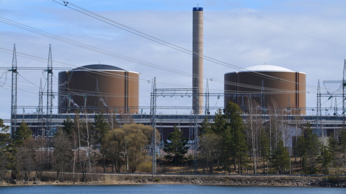 Suomessa ydinvoimaonnettomuuden varalle harjoitellaan säännöllisesti –  haasteeksi paljastunut tilannekuvan muodostaminen ja täsmällinen viestintä  | Yle Radio Suomi 