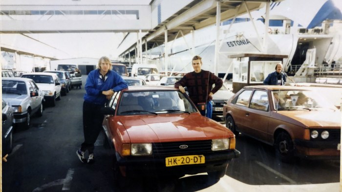 estniska triathlonister vid m/s Estonias terminal 1994