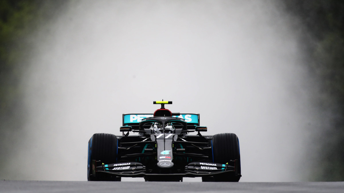 Valtteri Bottas Tvaa I Dagens Bagge Traningspass I Ungern Vettel Snabbast I Det Valdigt Regniga Andra Passet Da Bara 13 Forare Klockades For En Varvtid Sport Svenska Yle Fi