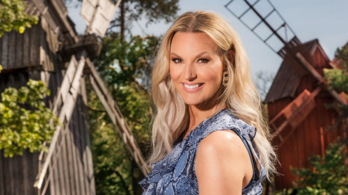 Allsang Pa Skansen Hyvan Mielen Hittiohjelmassa Raikaa Jalleen