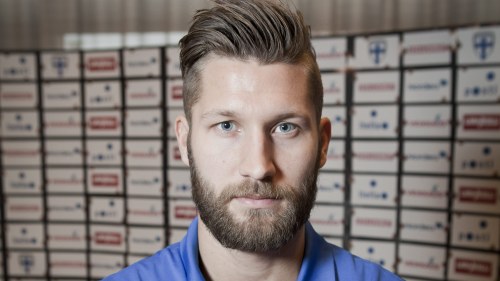 Toivio Till Sjukhus Efter Small I Huvudet Sport Svenska Yle Fi