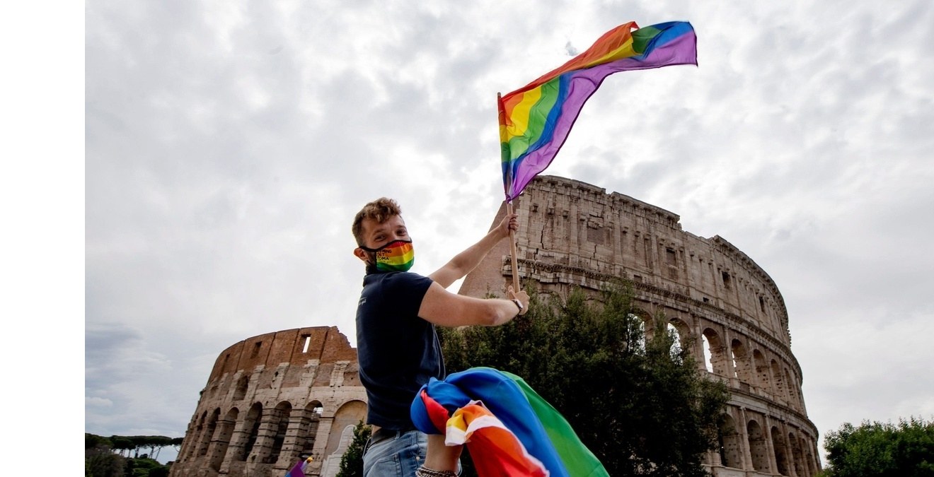 Aldrig tidigare har Vatikanen blandat sig i Italiens lagstiftning – vill ha ändringar i lag mot homo- och transfobi - Vimarsana News
