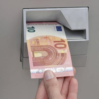 Den nya 10 euros sedeln som offentliggjordes i september 2014