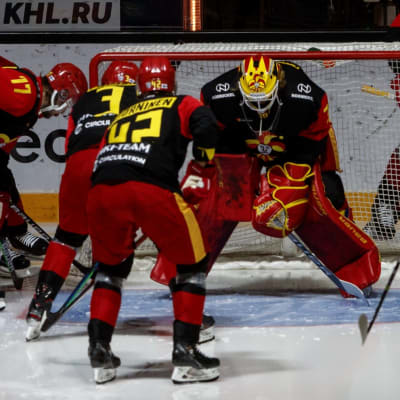 Jokerit maalinsuulla.