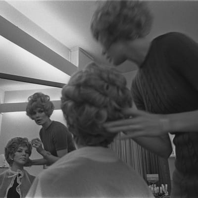 Kvinna hos frisören, Yle/Kalle Kultala 1970