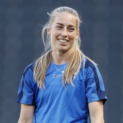 Linda Sällström under träning med landslaget.