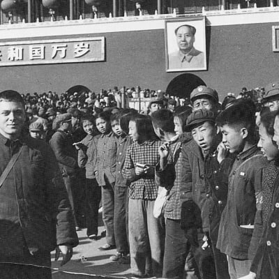 Kiinaan asettuneiden länsimaisten perheiden lapset kasvatettiin kommunismin hengessä.
