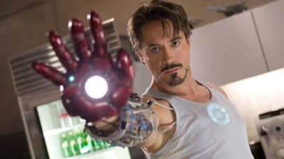 Iron Man Tony Stark (Robert Downey jr.)
