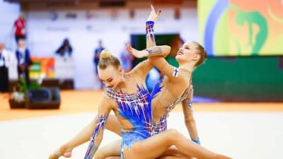 Elisa Liinavuori hör till landslaget i rytmisk gymnastik