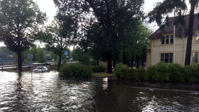 Översvämning i Karis centrum