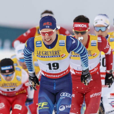 Iivo Niskanen leder lopp i världscupen.