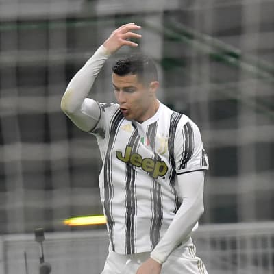 Ronaldo gör mål – igen.