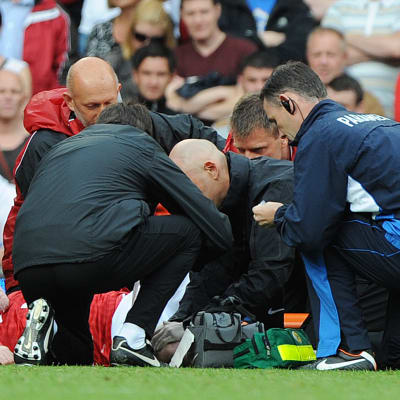 Rooney skadad