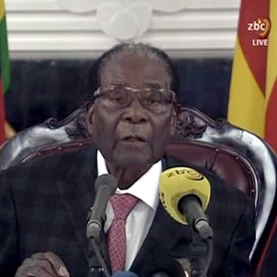 Robert Mugabe håller tal 19.11.2017.