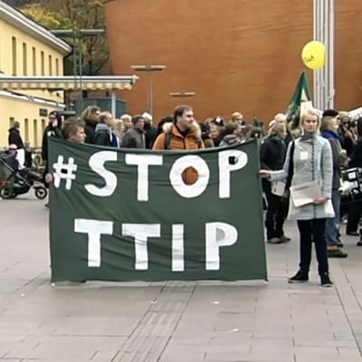 TTIP-demonstration i Helsingfors hösten 2014