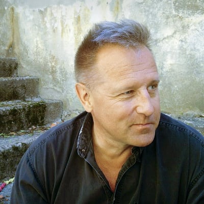Kirjailija Reijo Mäki