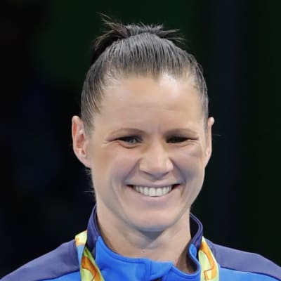 Mira Potkonen med bronsmedaljen runt halsen, OS 2016.