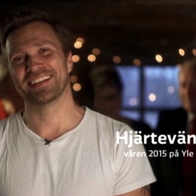 Magnus Silfvenius-Öhman är programledare för Hjärtevänner