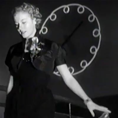Armi Kuusela Maailman kaunein tyttö -elokuvan ensi-illassa Bio Rexissä (1953).