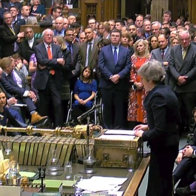 Premiärminister Theresa May talar i det brittiska parlamentets underhus