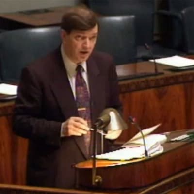 Kansanedustaja Paavo Väyrynen (1994)