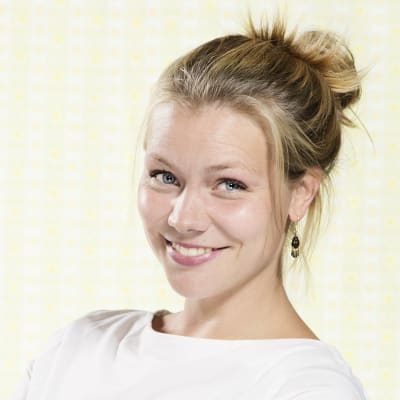 Heidi Grandell-Sonck är redaktör och arbetar för Svenska Yle.