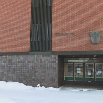 Rovaniemen maalaiskunnan vanha kunnantalo Rovakatu 2:ssa