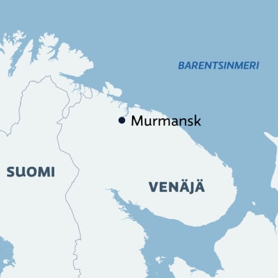 Kartta, joka näyttää Barentsinmeren Murmanskin yläpuolella Suomen Lapin vieressä.