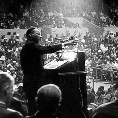 Martin Luther King när han håller sitt berömda tal I have a dream vid Lincoln Memorial i Washington 1963