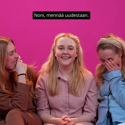 Kuvassa vasemmalata oikealle Thelma Siberg, Amelie Blauberg ja Hennariikka Laaksola.