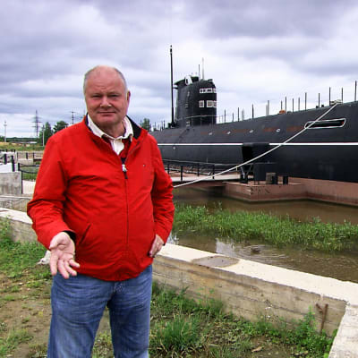 Arvo Tuominen ja Vytegran sukellusvene