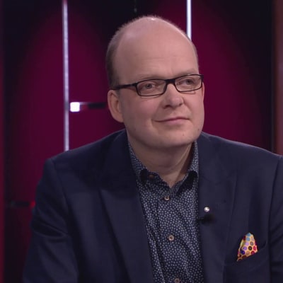 Helsingin Sanomien journalistisen kehityksen johtaja Esa Mäkinen Viimeinen Sana -ohjelmassa.