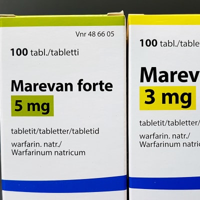 Två paket Marevan-tabletter.