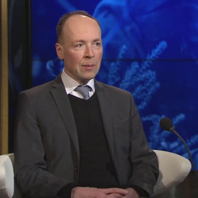 Ulkoasiainvaliokunnan puheenjohtaja Jussi Halla-ahoa haastateltiin A-studiossa.