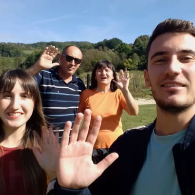 Bosnia-Herzegovinalainen Majstorovicin perhe rakastaa Euroviisuja.