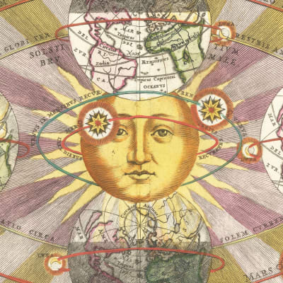 Piirros auringosta, jolla on kasvot, ja jonka ympärillä on soikion mallisia kiertoratoja, tähtisymboleja ja joka sivulla karttapallo.