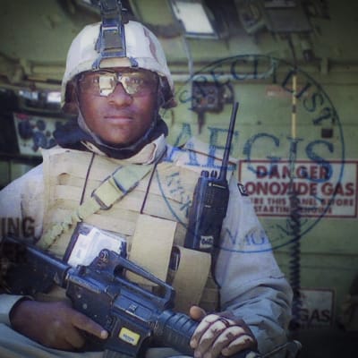 USA:n Afganistanin ja Irakin operaatioissa taistelee entisiä lapsisotilaita Ugandasta ja Sierra Leonesta.