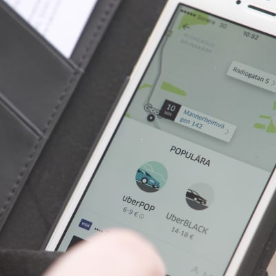 Ubers applikation i en smarttelefon