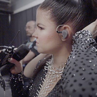Saara Aalto Euroviisujen ensimmäisissä harjoituksissa.