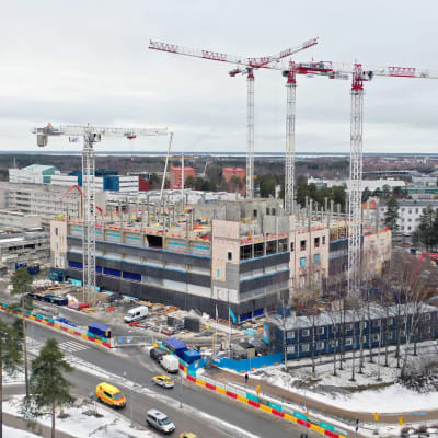 Oulun yiopistollisen sairaalan rakennustyömaa