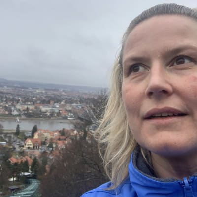 Selfiessä oopperalaulaja Camilla Nylund koronakeväänä 2020.