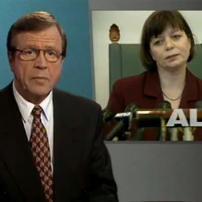 Arvi Lind kertoo uutisen Arja Alhon erosta (1997).