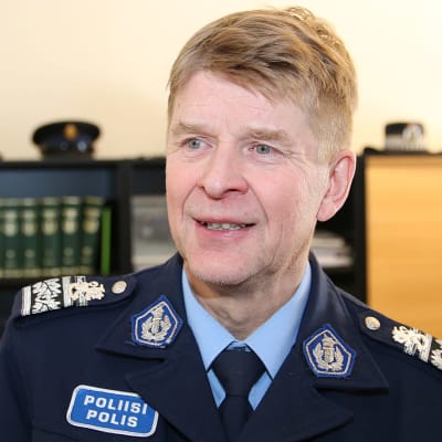 Lapin poliisilaitoksen poliisipäällikkö Esa Heikkinen